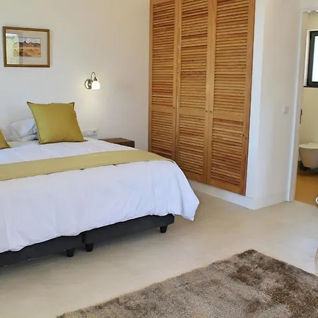 Ourmadeira - Quinta Inacia, Countryside Escape * Calheta (Madeira)